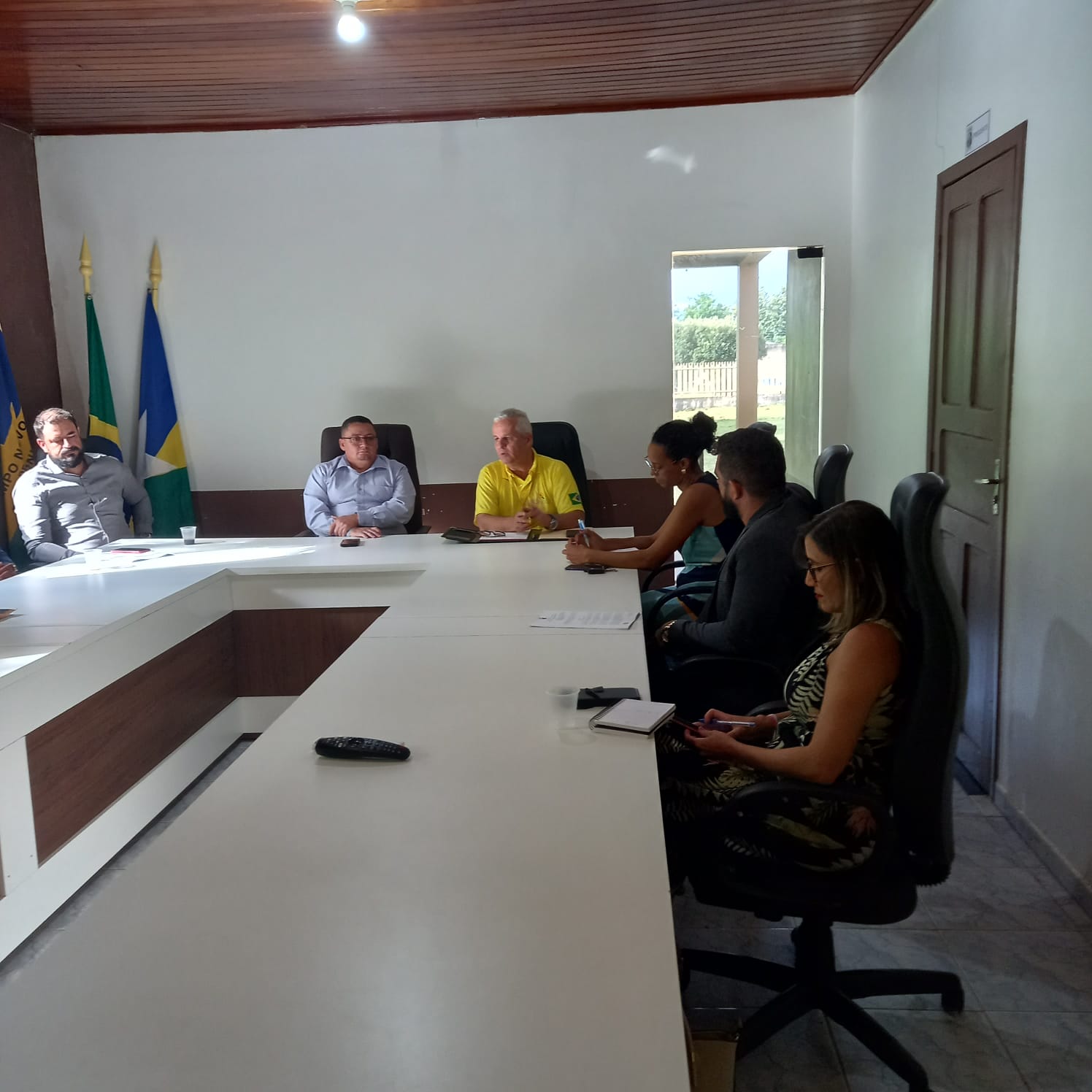 reunião com representante do projeto Rondon